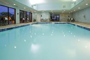 hampton inn milwaukee airport
