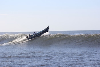 Hotel Los Mangos,Jucuaran>>El Cuco,3 star
