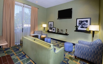 Hampton Inn Roxboro,Raleigh>>Person County,3 star