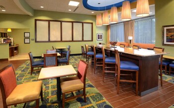 Hampton Inn Roxboro,Raleigh>>Person County,3 star