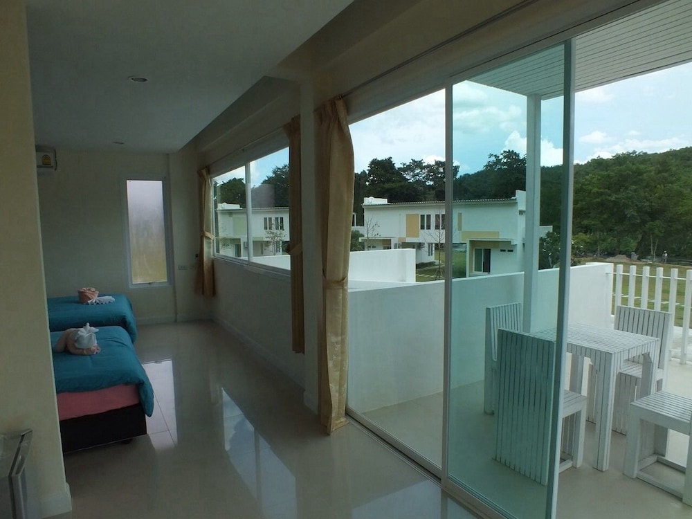 worawee resort and spa