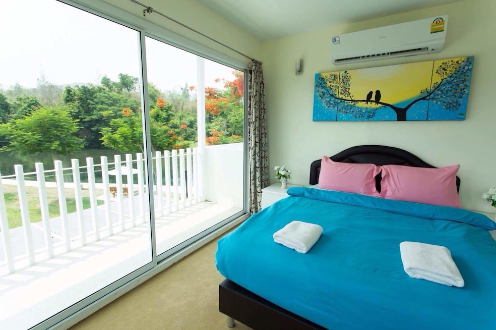 worawee resort and spa