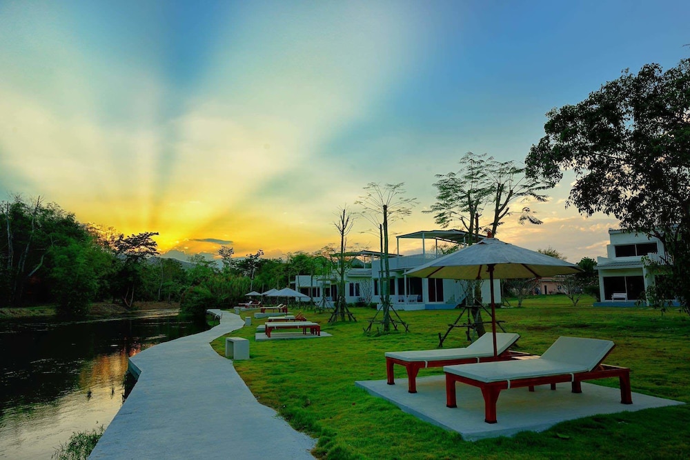 worawee resort and spa