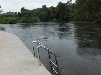 worawee resort and spa