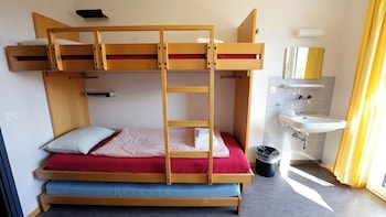 youth hostel locarno