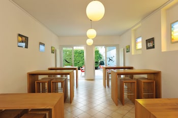 youth hostel locarno