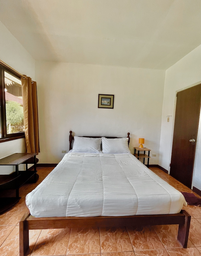 new eves kiosk dive resort