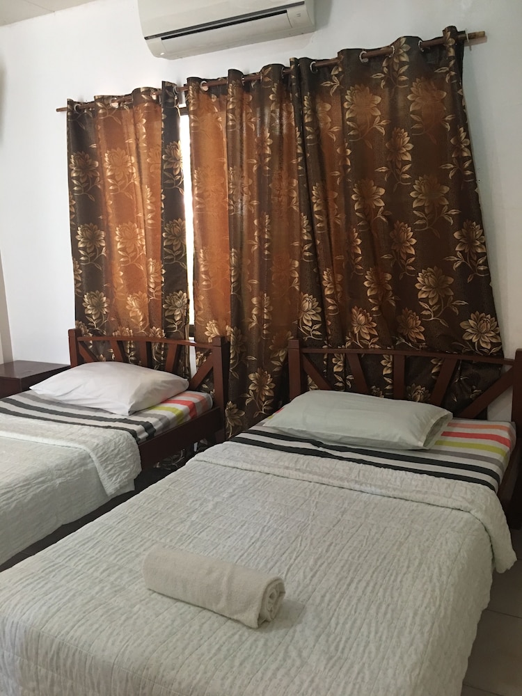 new eves kiosk dive resort