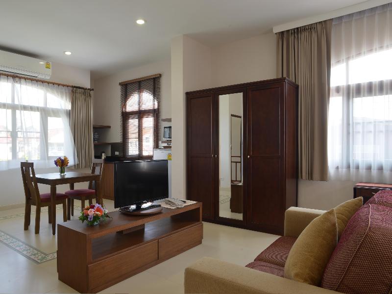 the golden wells residence