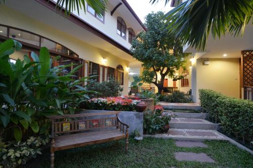 the golden wells residence