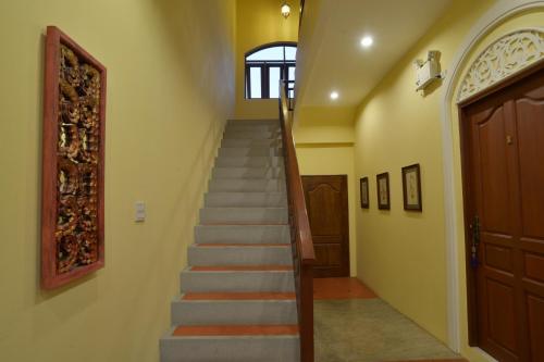 the golden wells residence