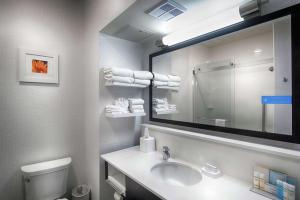 hampton inn salina