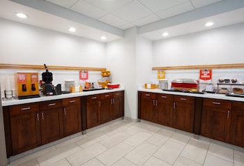 hampton inn salt lake city north