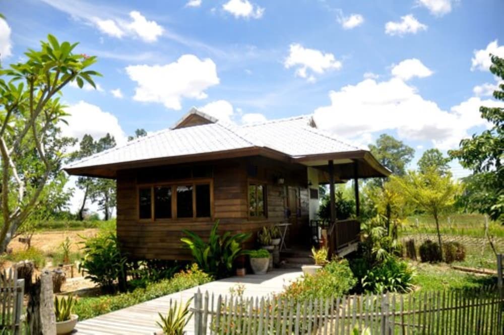 baan chai thung