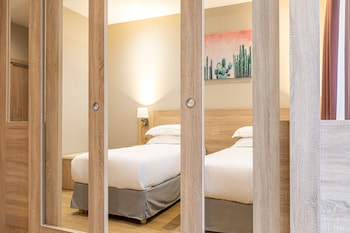 paris dissy hotel porte de versailles