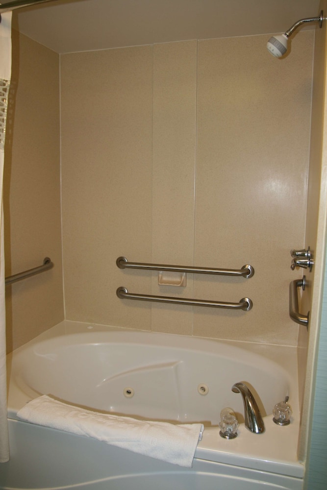 hampton inn shreveport airport