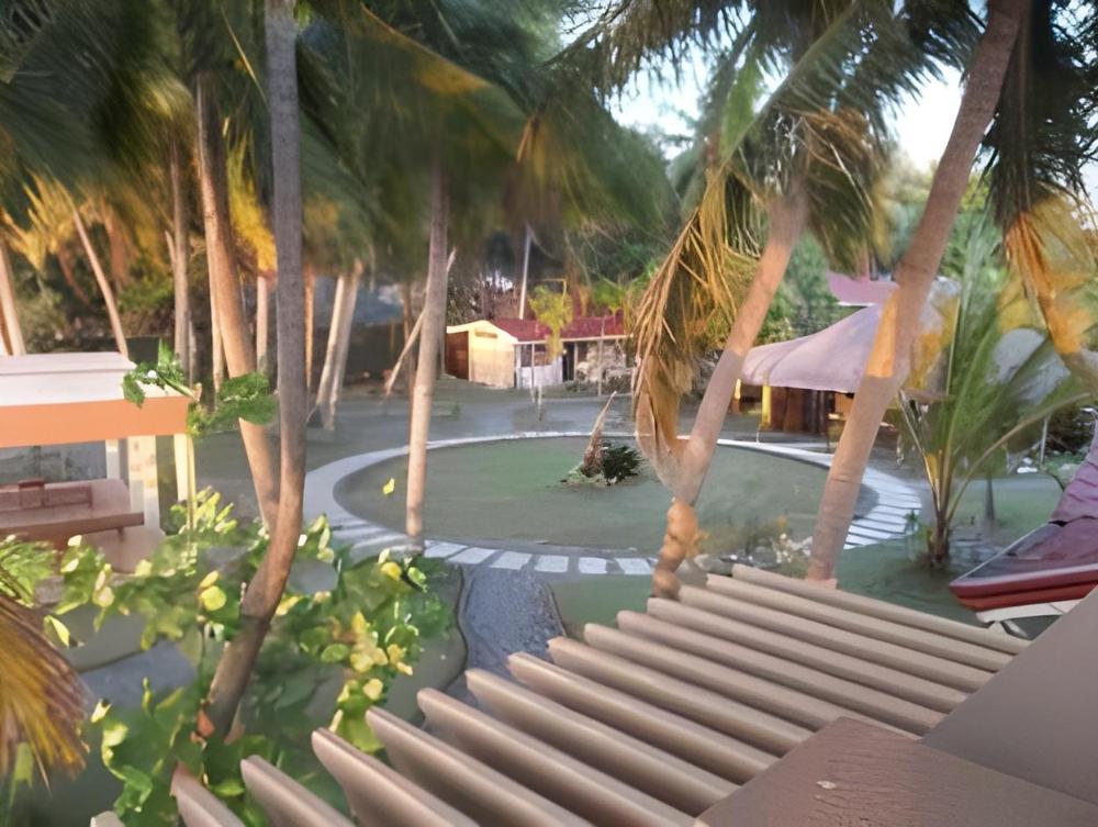 happy ripples beach resort