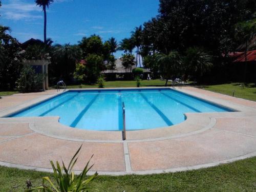 happy ripples beach resort