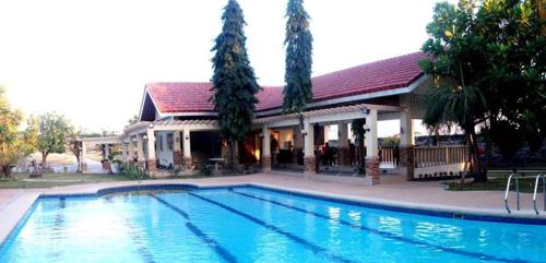 happy ripples beach resort