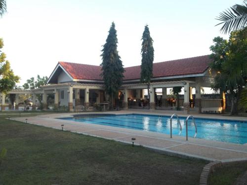 happy ripples beach resort
