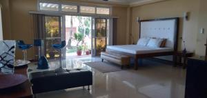 happy ripples beach resort