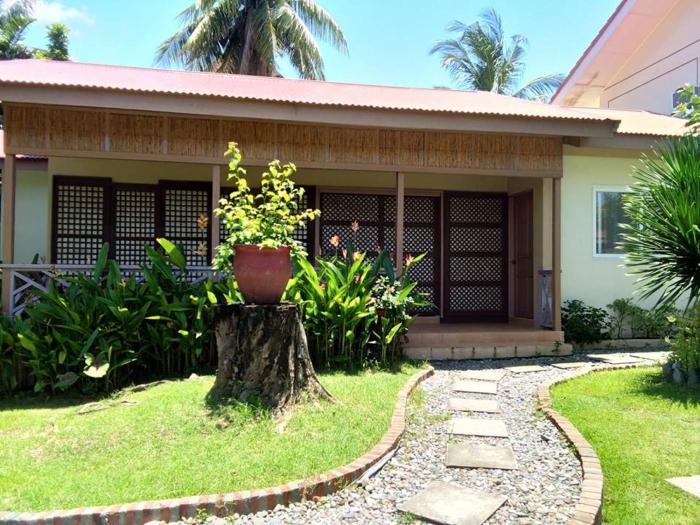 happy ripples beach resort