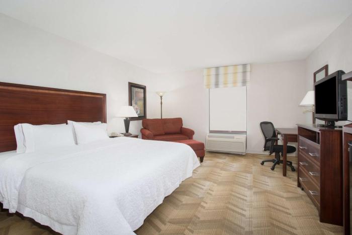 hampton inn siloam springs