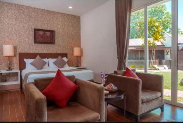 shahs beach resort