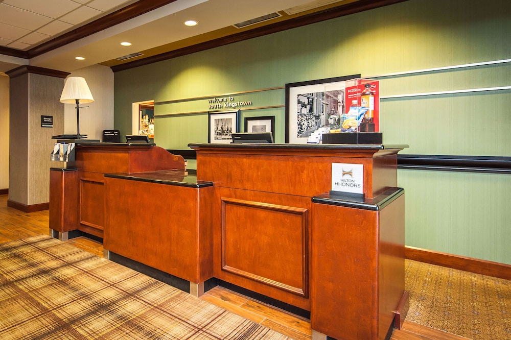 hampton inn south kingstown newport area