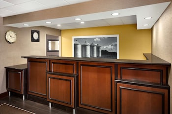 hampton inn st joseph