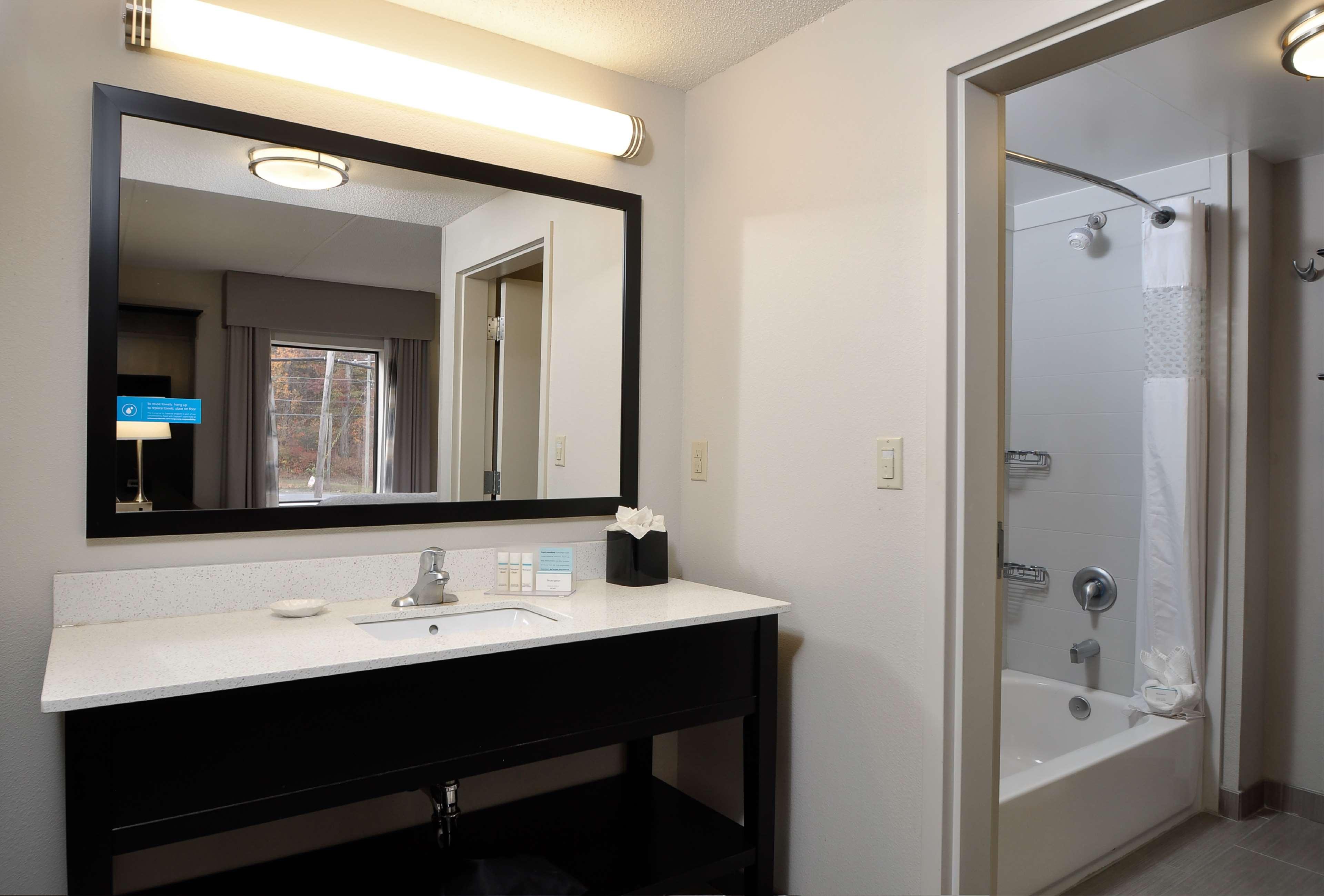 hampton inn stafford quantico and conference center