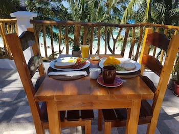 divegurus boracay beach resort