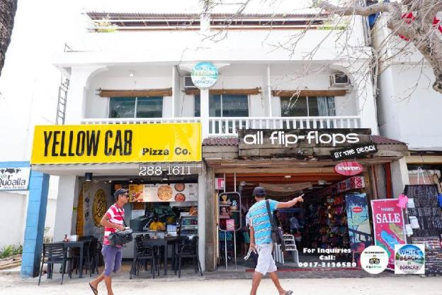 white beach de boracay