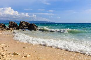 white beach de boracay
