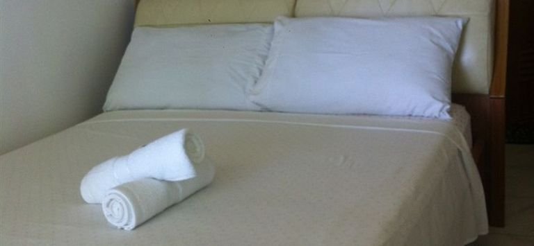 white beach de boracay