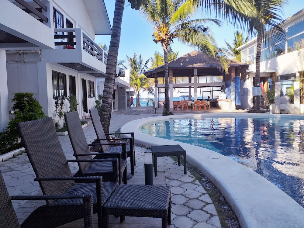 feliness resort boracay
