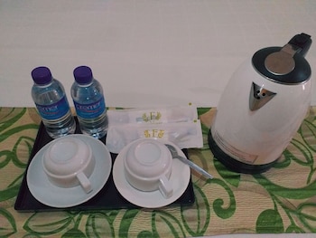 feliness resort boracay