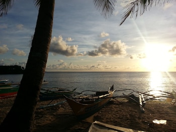 feliness resort boracay