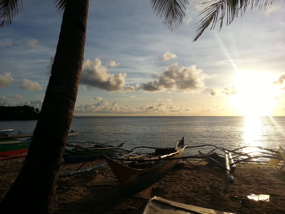 feliness resort boracay