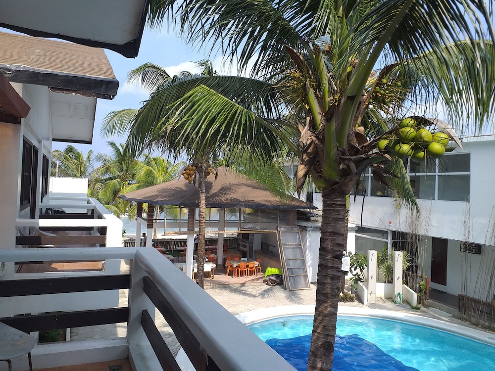 feliness resort boracay