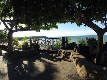 santiago bay garden and resort