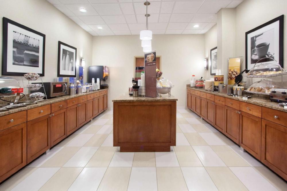 hampton inn and suites parker