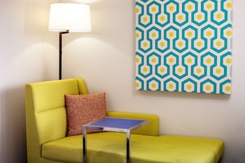 hampton inn and suites parker