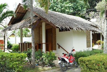 Quo Vadis Dive Resort Moalboal,Cebu Island>>Cebu,3 star