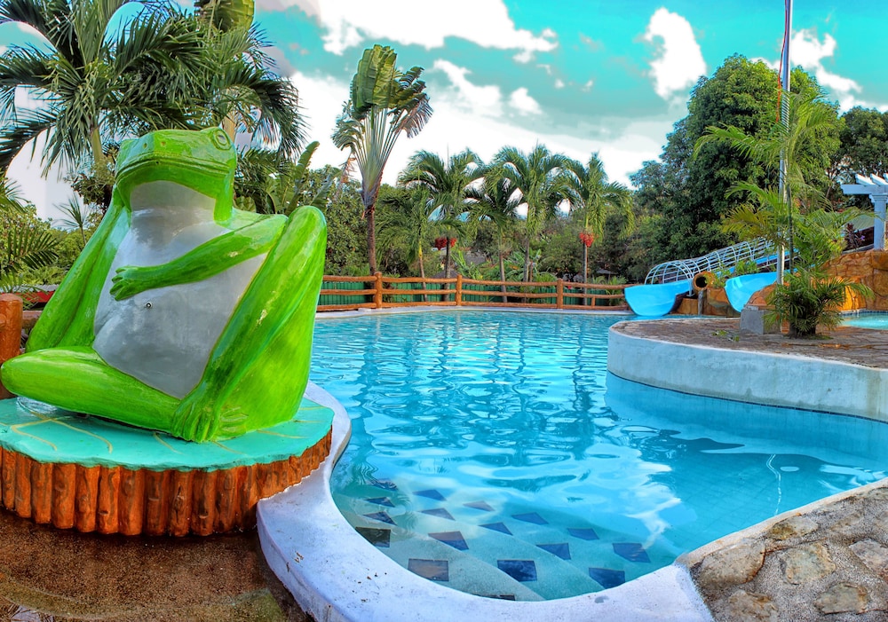 loreland farm resort