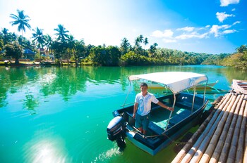 loboc river resort