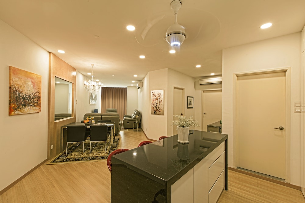 luxfort 118 service suites