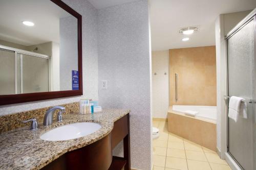 hampton inn watertown