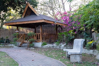 Matabungkay Beach Hotel,Batangas City>>Batangas,3 star