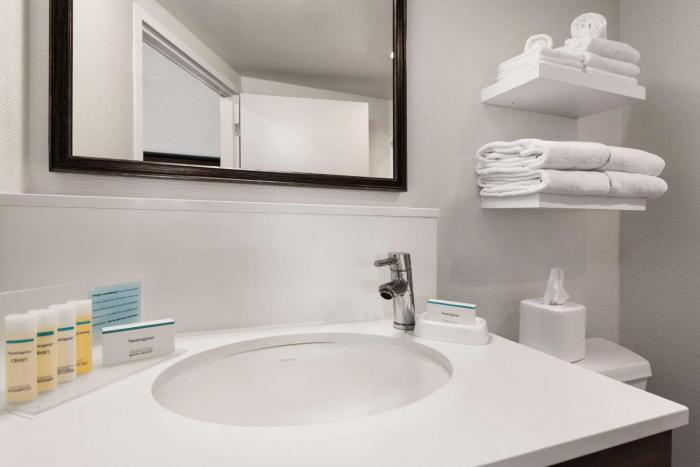 hampton inn by hilton wausau